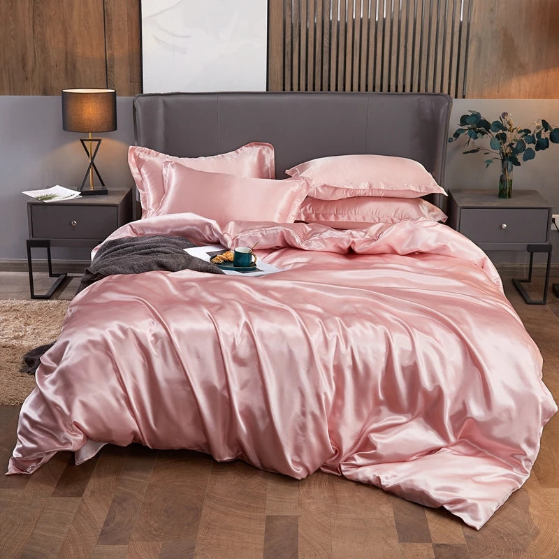 LuxeSatin Duvet Collection